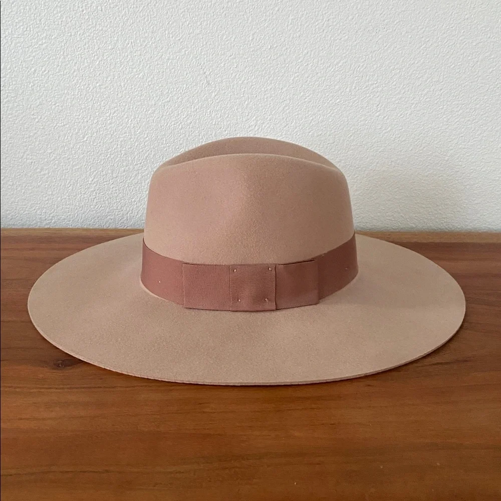 Brixton Joanna neutral felt wool hat wide floppy brim fedora grosgrain ribbon M